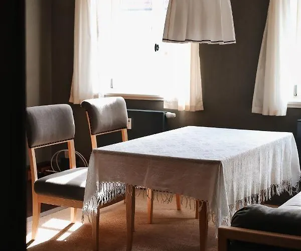 Poessnecker Werkstaetten -tessenow Pößneck