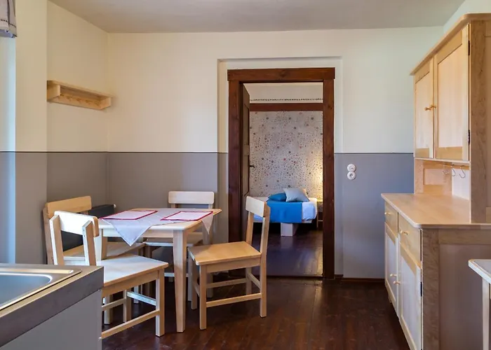 Poessnecker Werkstaetten -tessenow Appartement *